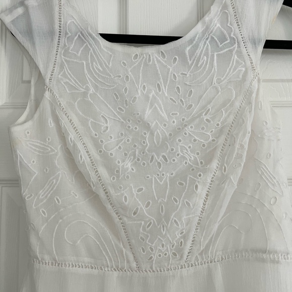 KIMCHI BLUE White Eyelet Dress - Picture 2 of 6